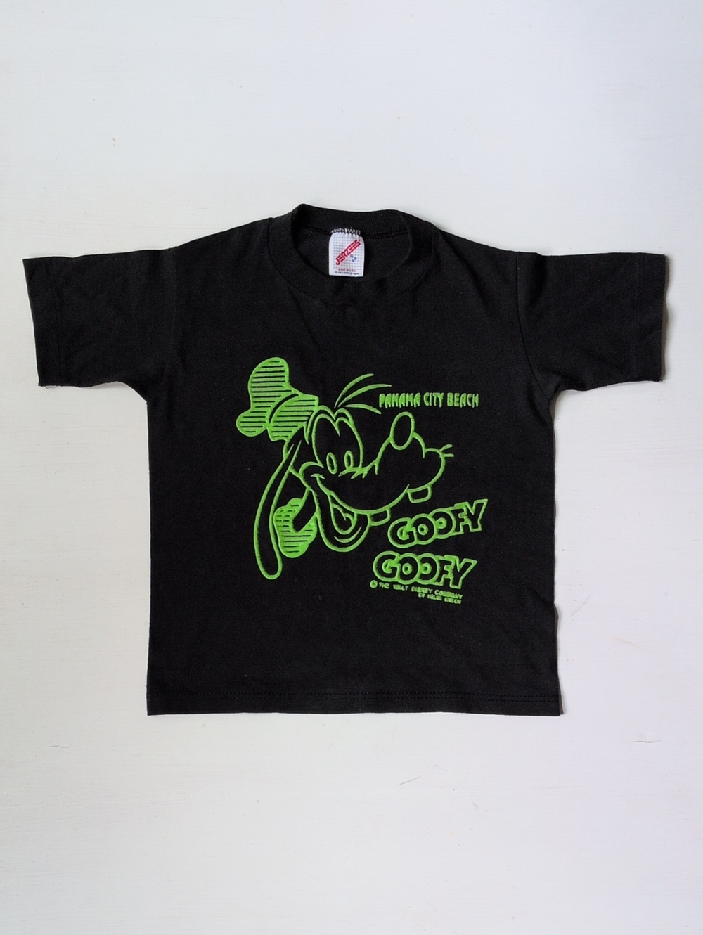 Vintage Disney Goofy Black Kids T-Shirt with Neon Green Graphic Small 6-8